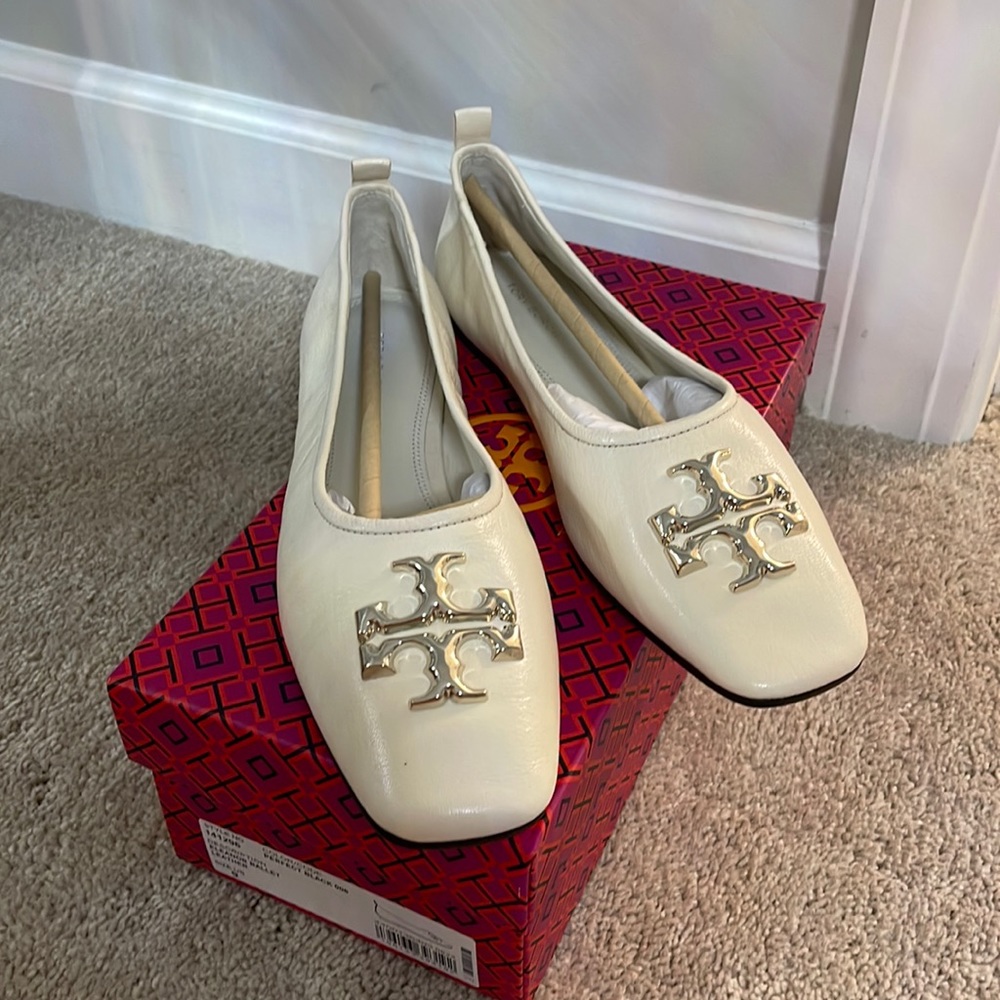 Eleanor ballet flats NIB